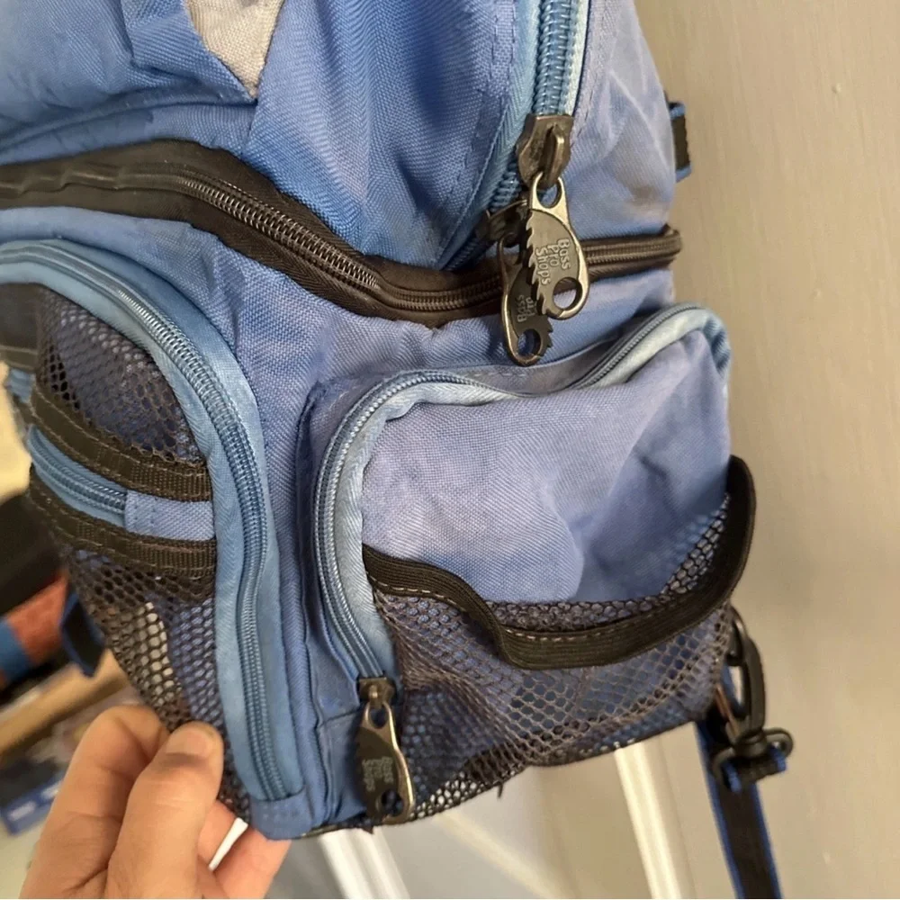Bass Pro Shop Extreme Qualifier Camping Bag